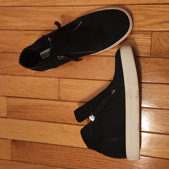 Steve madden sneakers navy size 7.5 - Picture 1 of 5